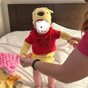 Disney Winnie the Pooh Costume - Red and Yellow